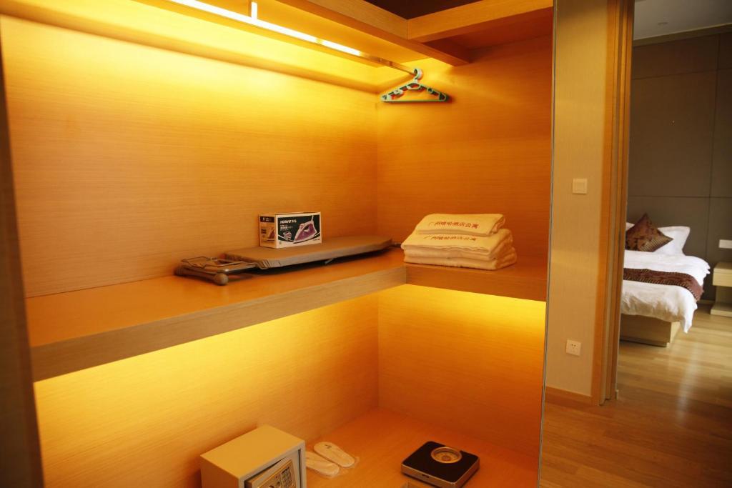 Checkinn International Apartment Kanton Zimmer foto
