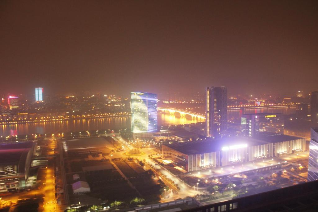Checkinn International Apartment Kanton Zimmer foto